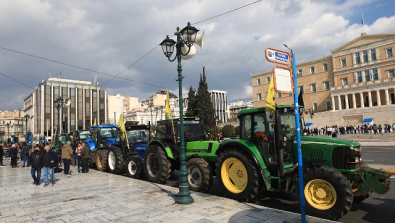 Τρακτέρ προς την Αθήνα – Η οργή της υπαίθρου φτάνει στο Μαξίμου