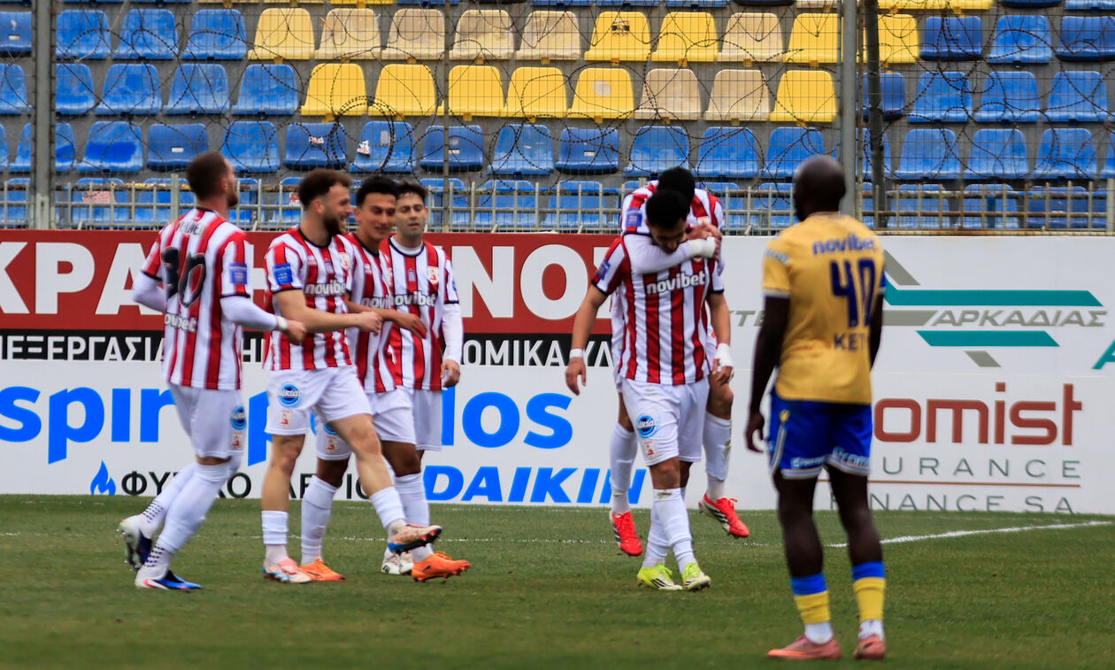 Αστέρας Τρίπολης – Πανσερραϊκός 0-1 -  «Χρυσό» διπλό με Ιβάν – Ανάσα ζωής για τα Λιοντάρια