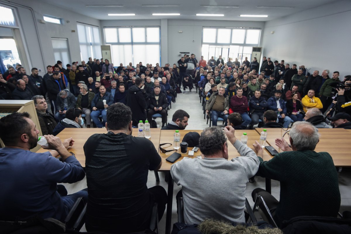 Αγρότες: Με 14 αιτήματα «επιβίωσης»  σήμερα  στο Μαξίμου